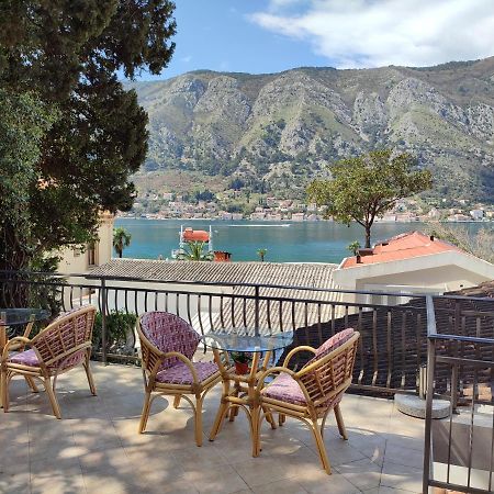 Bay Mola Aparts Kotor Zewnętrze zdjęcie